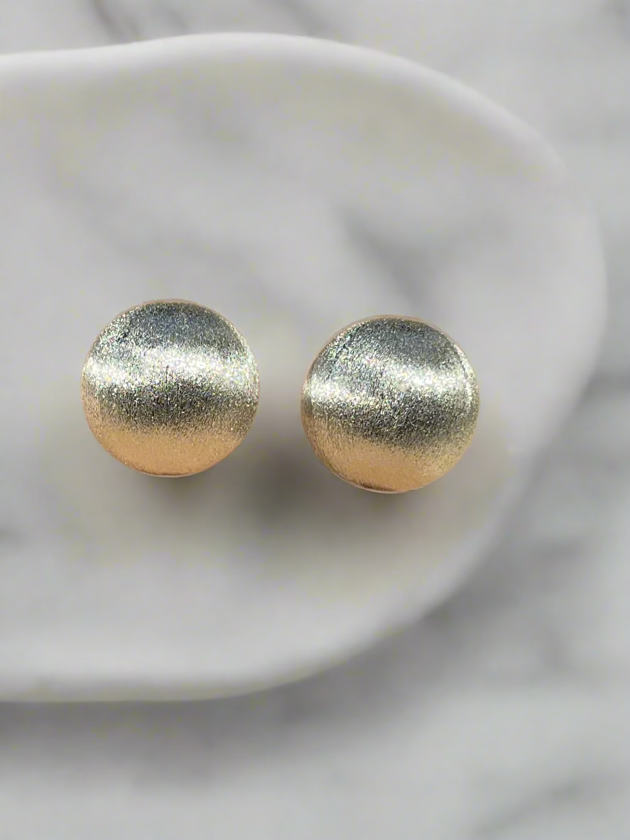 Silver modern earrings