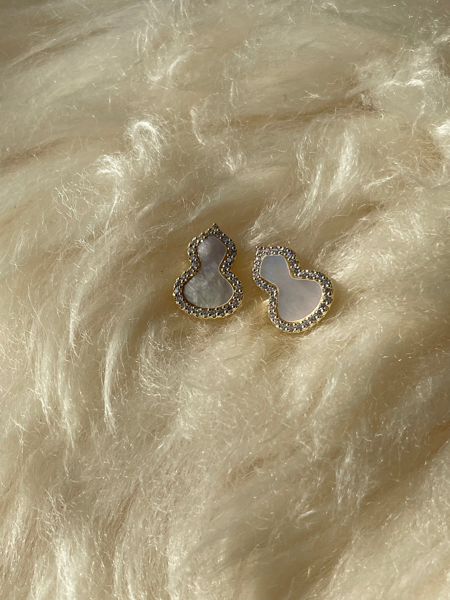 Designed earrings