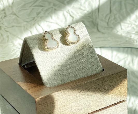 Designed earrings